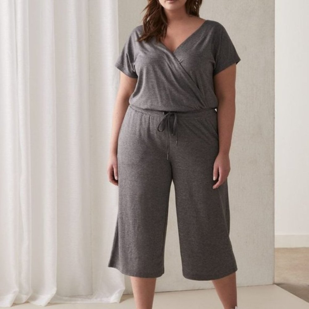 Relaxed🖤Wide-Leg Jumpsuit Romper by Activezone Size 1X